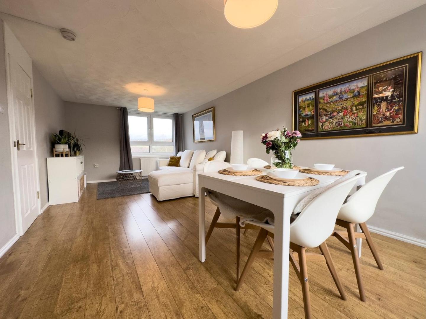 Scandi Style Apartment With Stunning Views Лінлітґоу Екстер'єр фото
